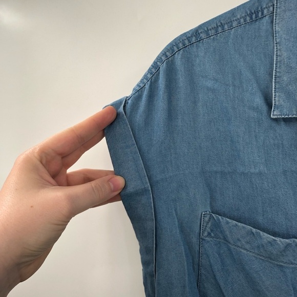 JACH'S GIRLFRIEND Quinn Chambray Denim Shirt Cap Sleeve Tencel Lyocell Women L - Picture 6 of 7